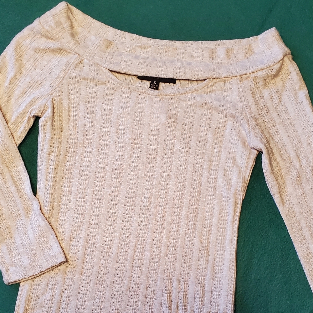 Almost Famous cream knit top - Picture 7 of 11